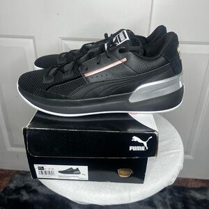 Puma Clyde Hardwood Metallic (puma black/puma silver) Size 11.5 US (worn once)